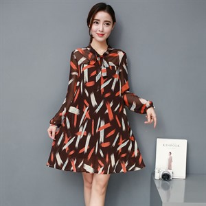 星宇服飾數(shù)據(jù)包最新_星宇服飾女裝批發(fā)代理_星宇服飾網(wǎng)店貨源