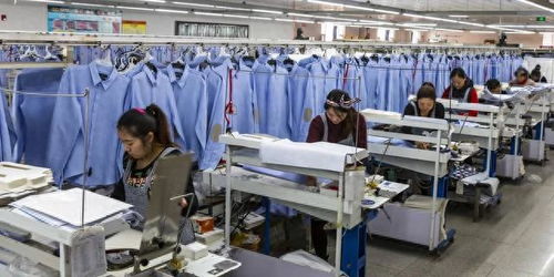 我接受了一位家長的微信好友申請,但卻向對方撒了一個謊