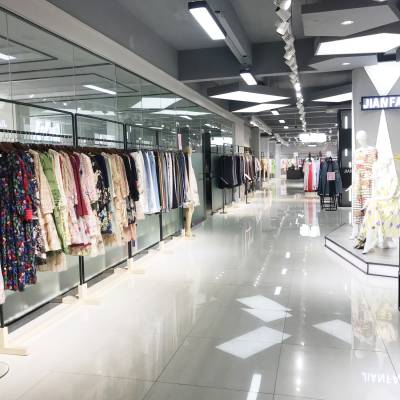 廣東廣州河北品牌折扣女裝拿大碼渠道 廣州白云 休閑套裝批發市場 工廠便宜貨源拿貨價格 中國供應商