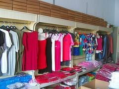 幸運石服飾加盟 口碑一流，品類豐富，合作共贏